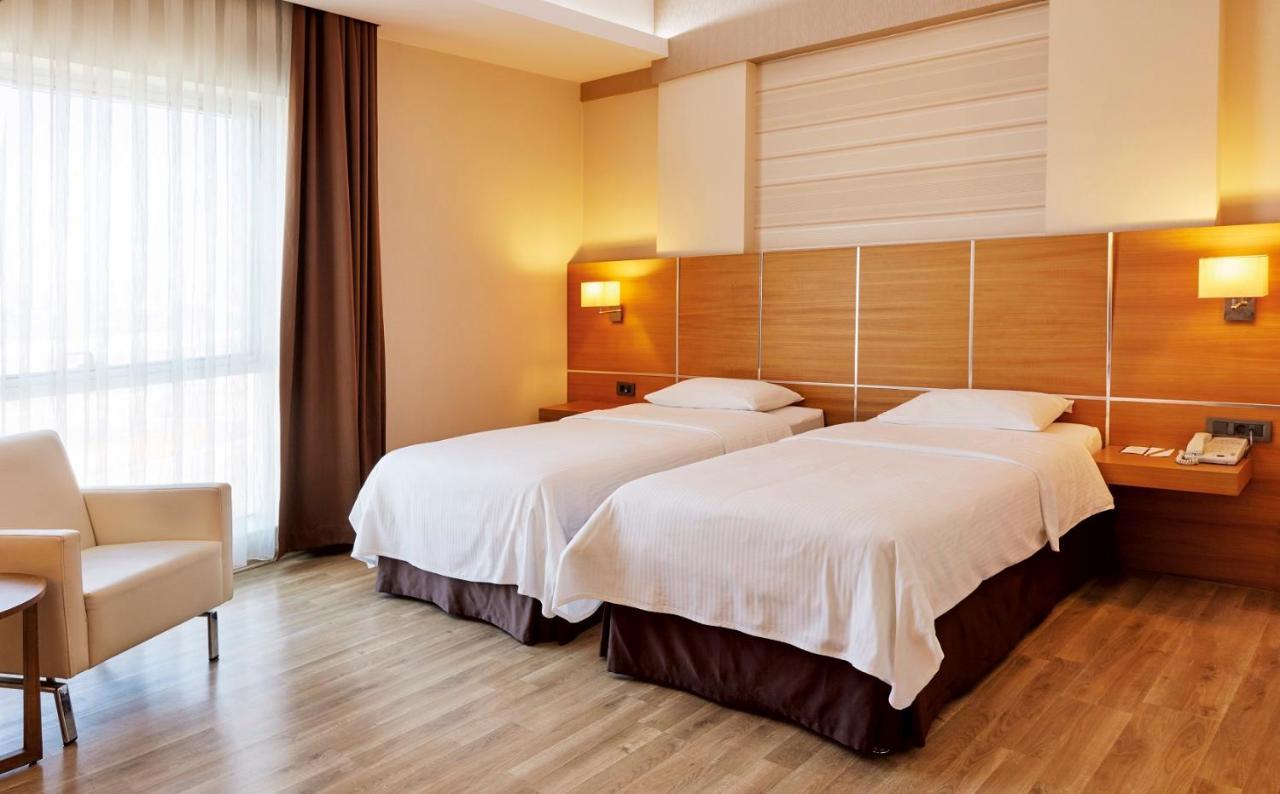 Anemon Grand Adana Otel Phòng bức ảnh