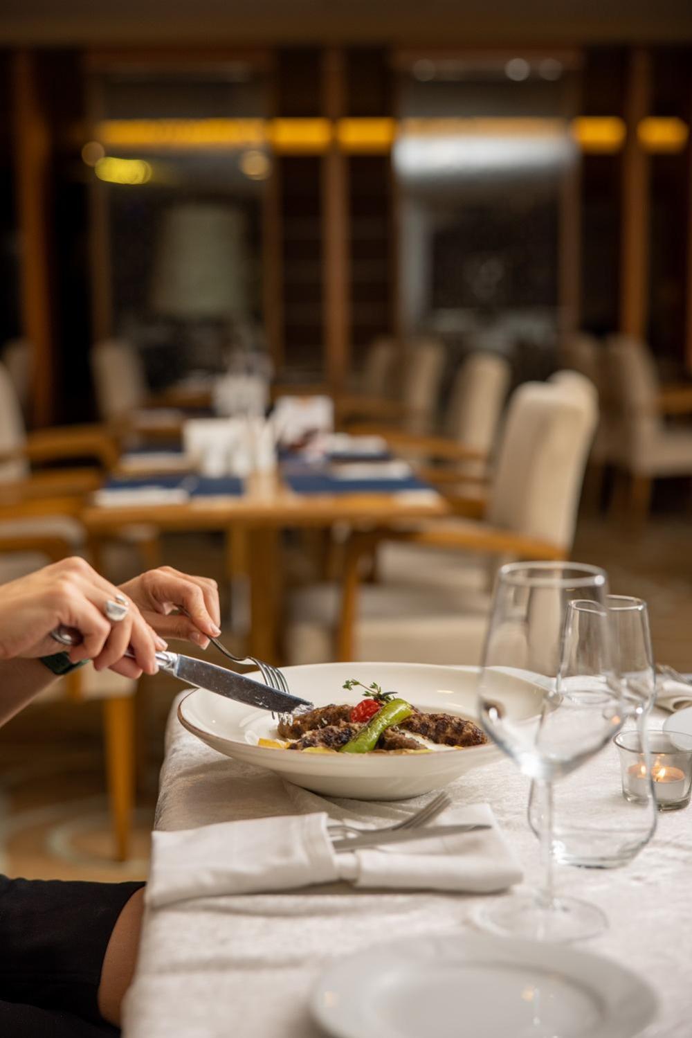 Anemon Grand Adana Otel Ngoại thất bức ảnh