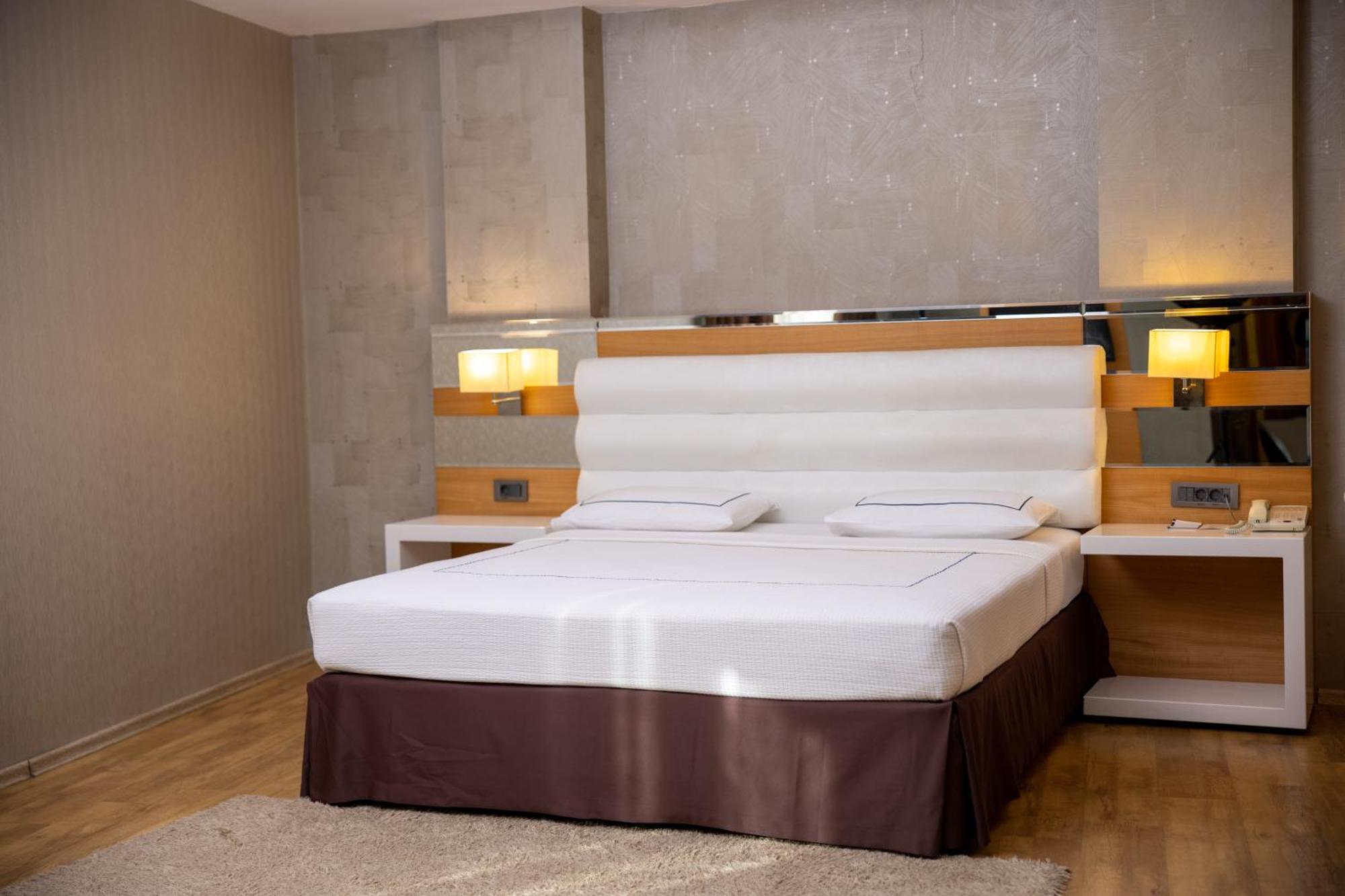 Anemon Grand Adana Otel Ngoại thất bức ảnh